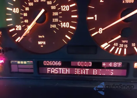 2003 BMW 530Ia из США, поврежденный, VIN WBADT63483CK37698